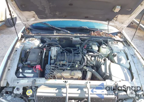 1999 Buick Park Avenue from USA, damaged, VIN 1G4CW52K5X4637312